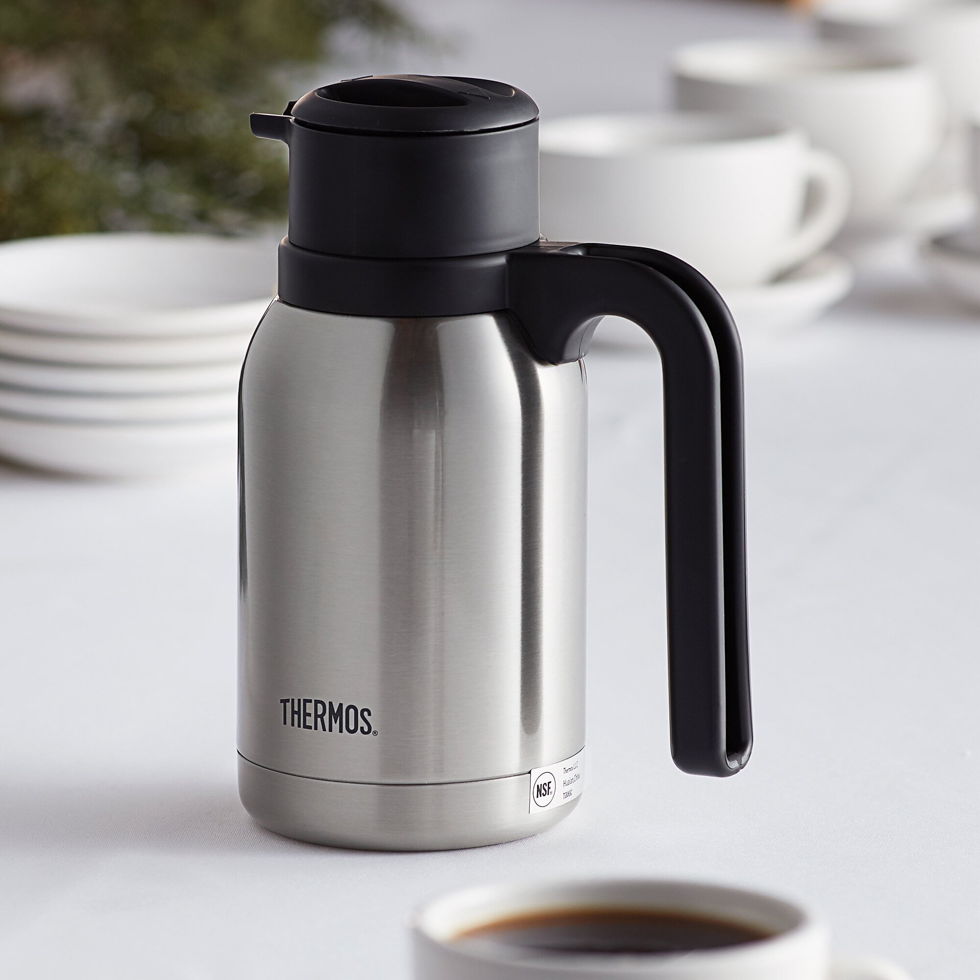 Thermos TGB06SC 20 oz. Stainless Steel Vacuum Insulated Carafe - Twist Top