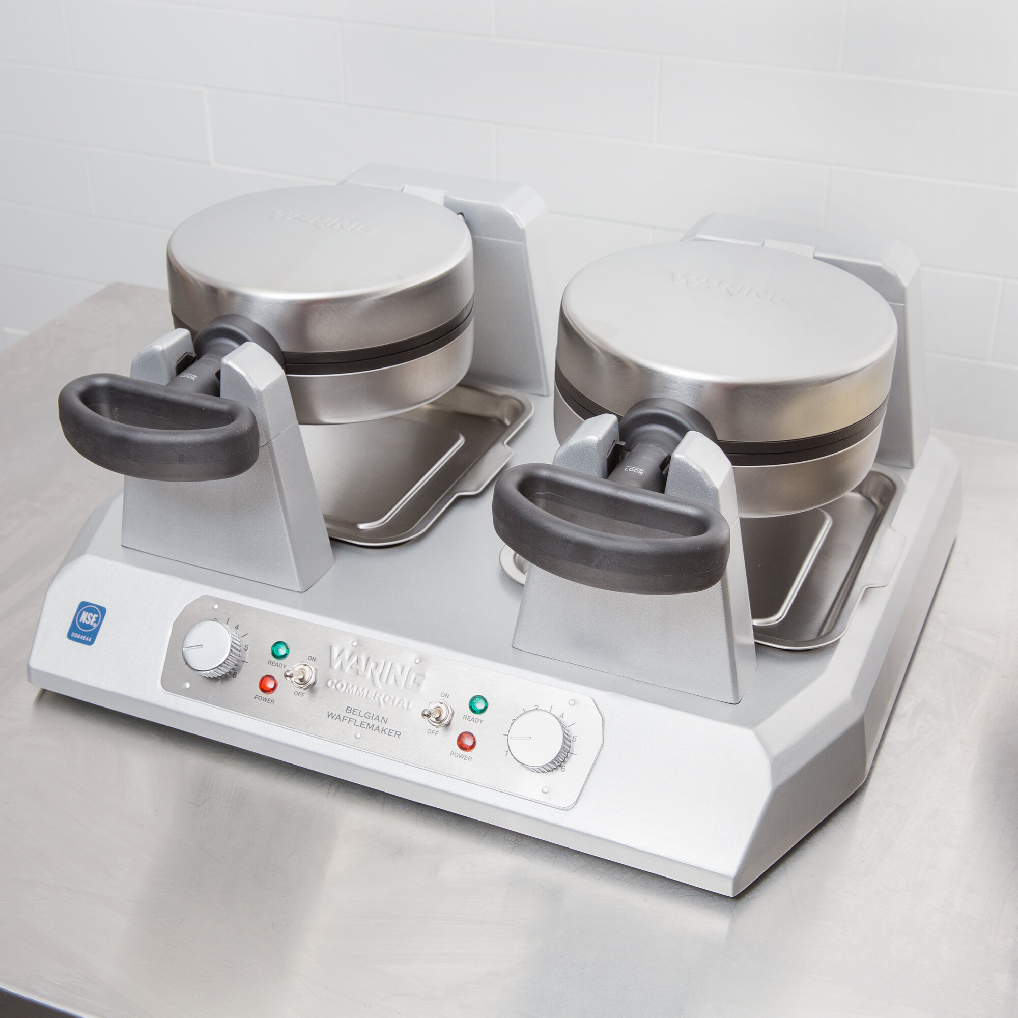 Waring Commercial Waffle Maker (Double, Belgian)