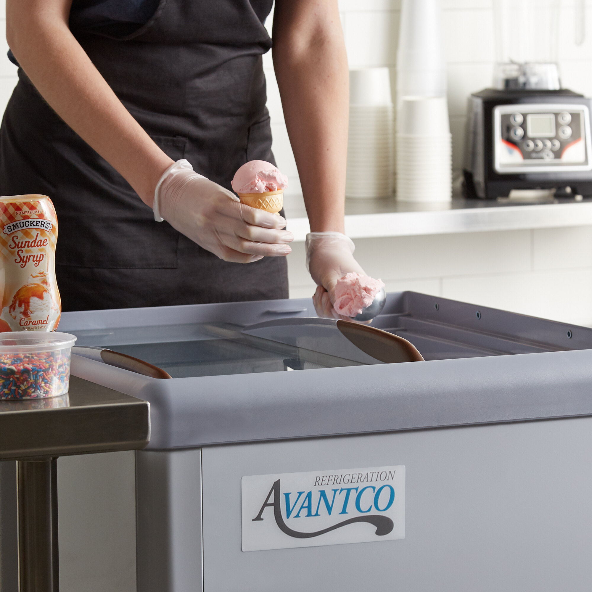 Avantco ADC4HC Ice Cream Dipping 26"