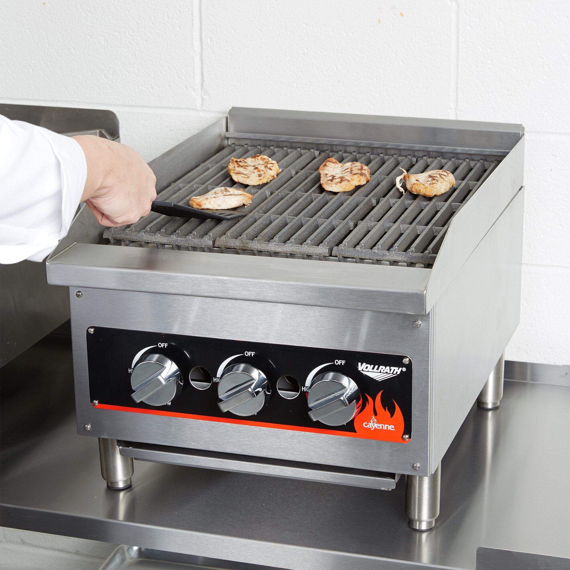 Vollrath 407292 Cayenne 18" MediumDuty Charbroiler 60,000 BTU