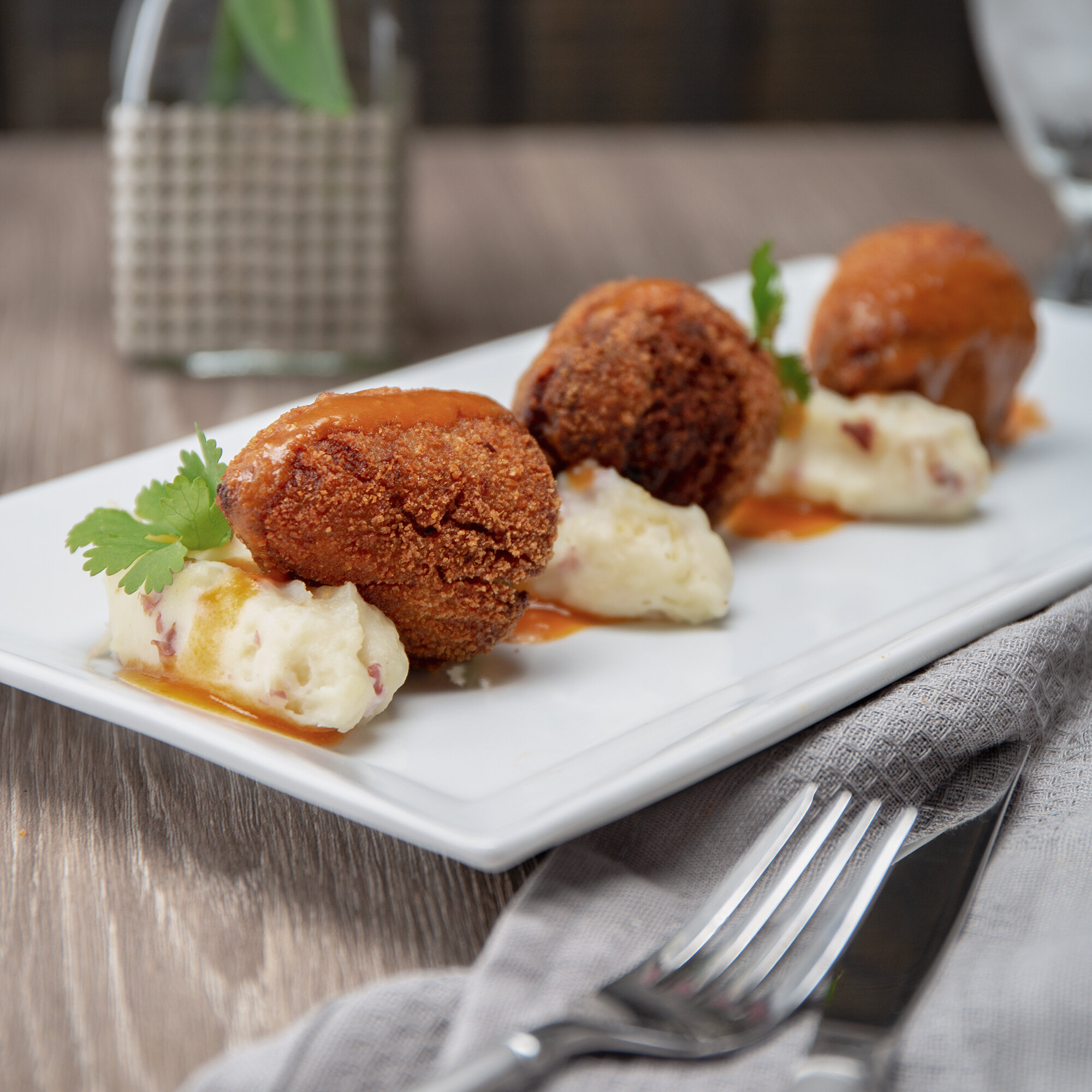 Myers Chicken Croquettes Frozen 2 oz. Portions (90/Case)