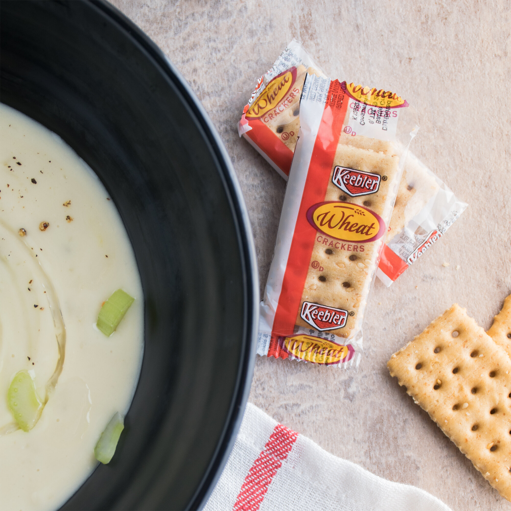 Keebler Wheat Crackers (Individually Wrapped) 300/Case