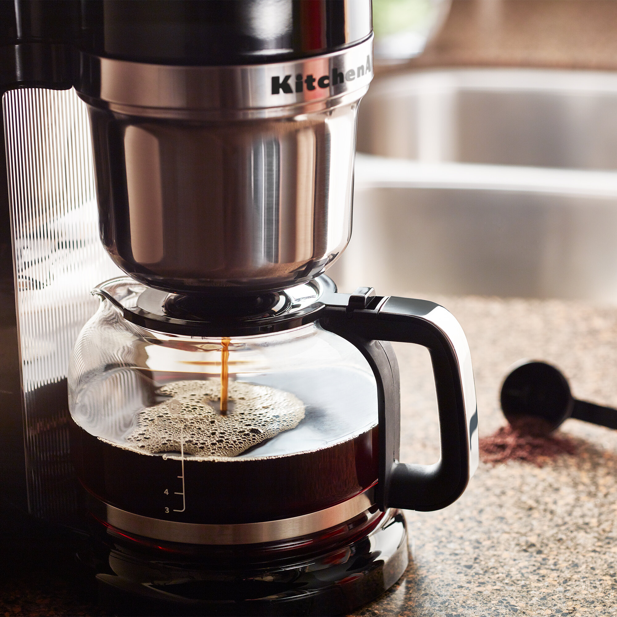 KitchenAid KCM0802OB Onyx Black 8 Cup Custom Automatic Pourover Coffee