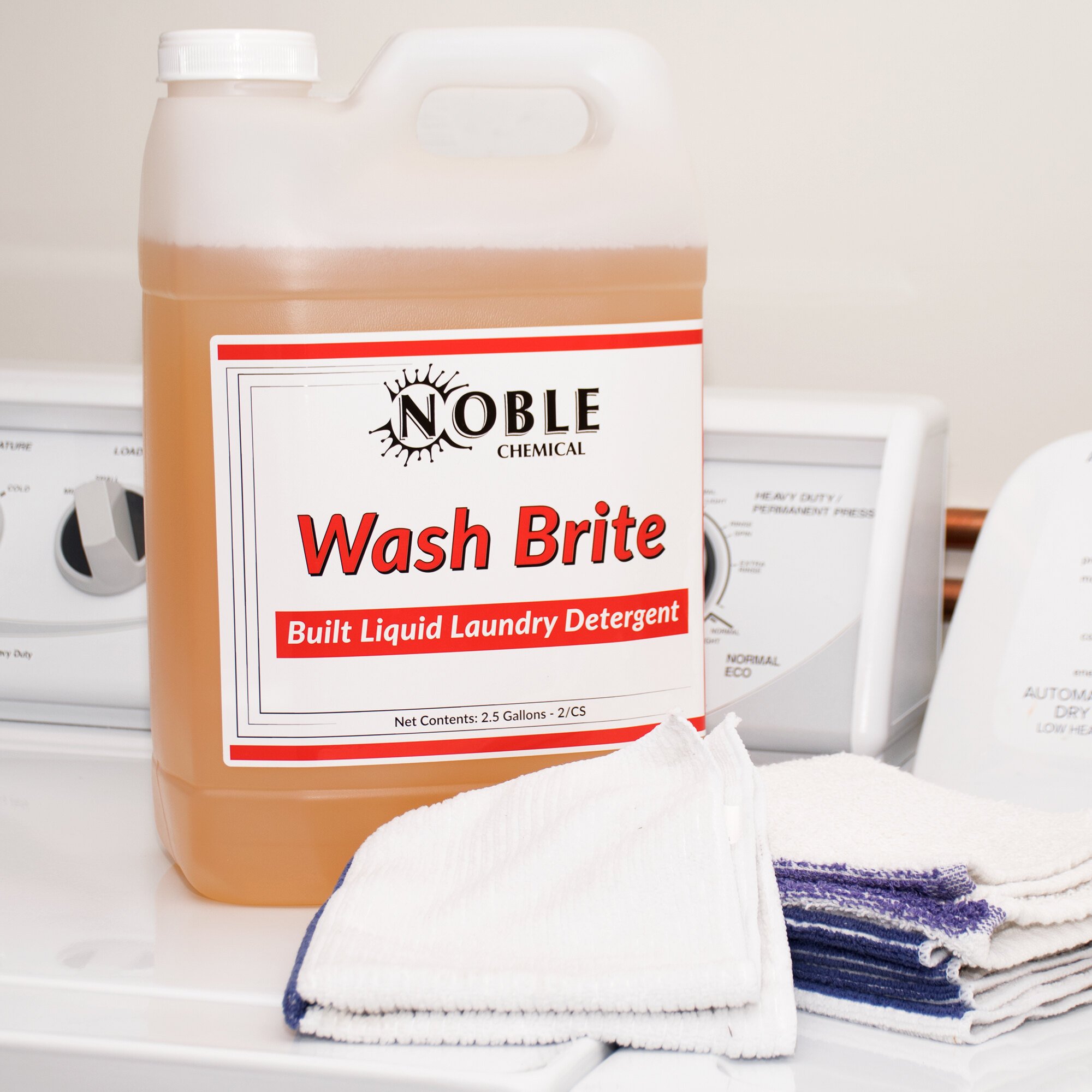 Noble Chemical 2.5 Gallon / 320 Oz. Wash Brite Laundry Detergent - 2/Case