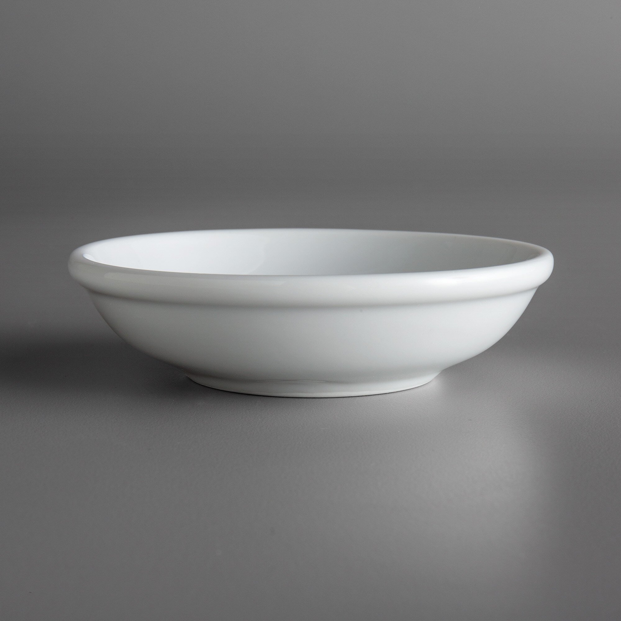 Oneida R4020000952 Fusion East 4 oz. Bright White Porcelain Sauce Dish 72/Case