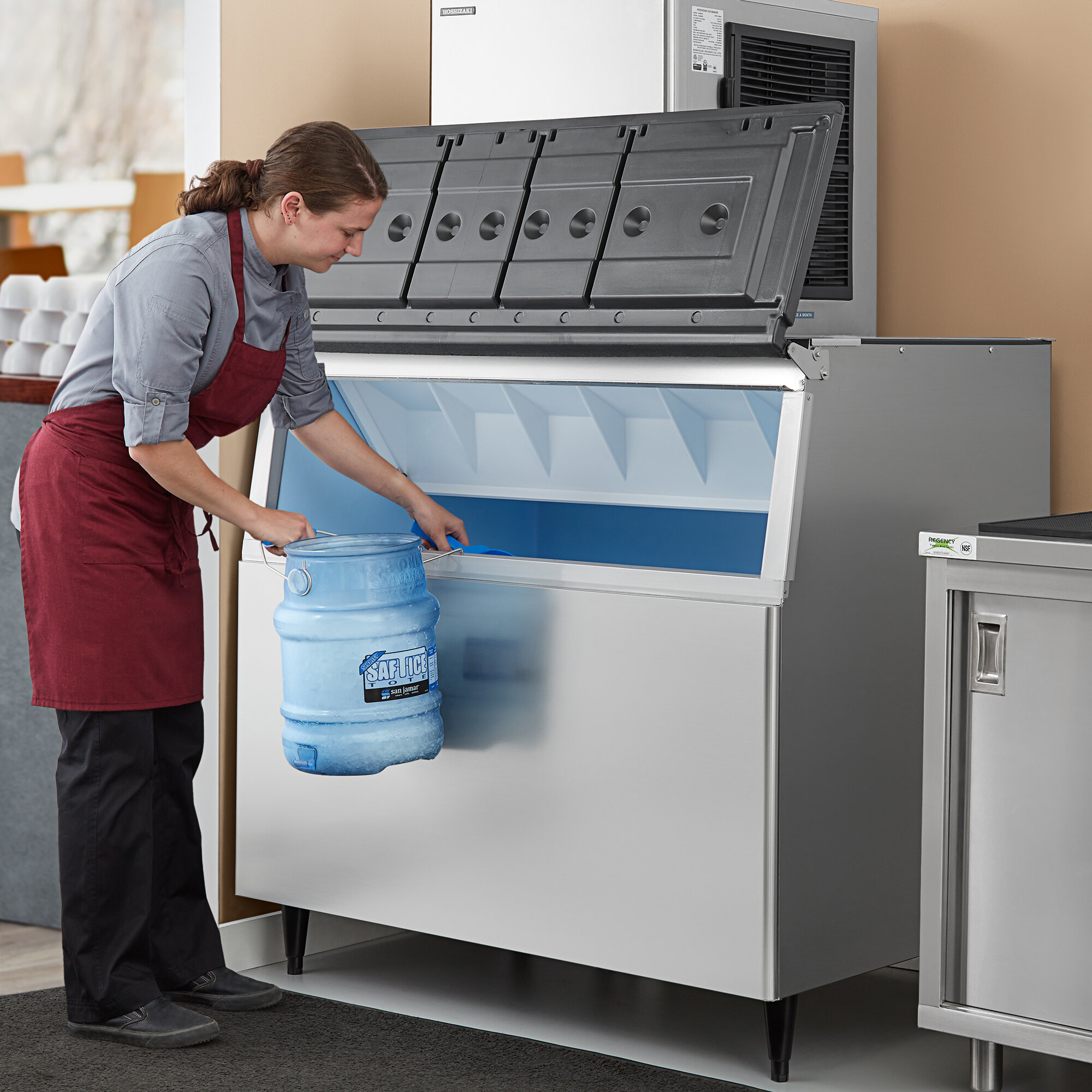 Hoshizaki B800PF 48" Ice Storage Bin with Galvanized Steel Finish 800 lb.