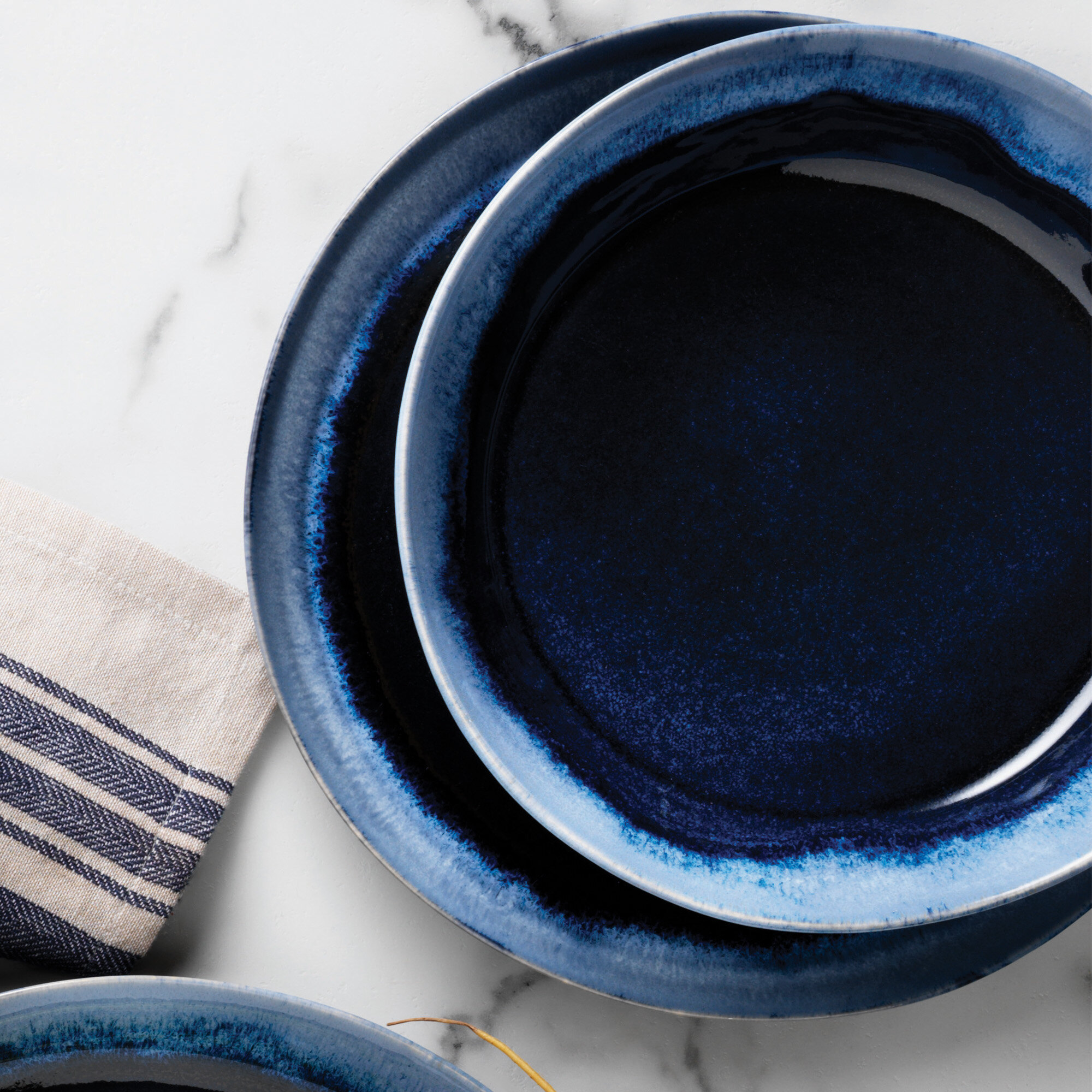 World Tableware STONE3 Stonewash 10 7/8" Deep Blue Stoneware Plate 12/Case