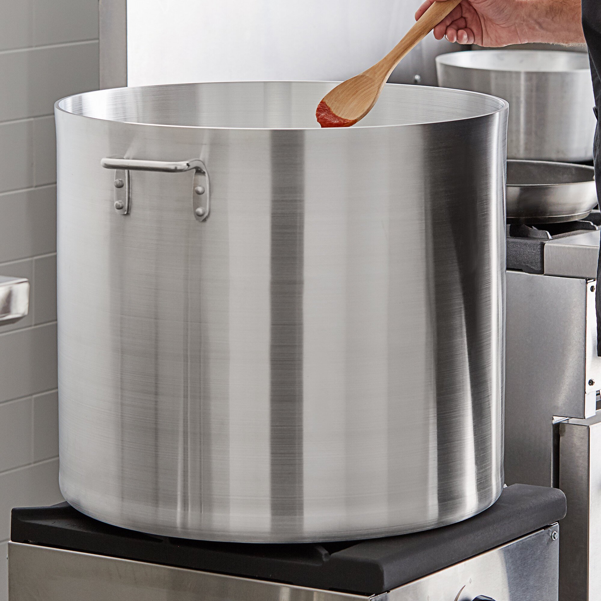 120-qt-aluminum-stock-pot-heavy-weight-webstaurantstore