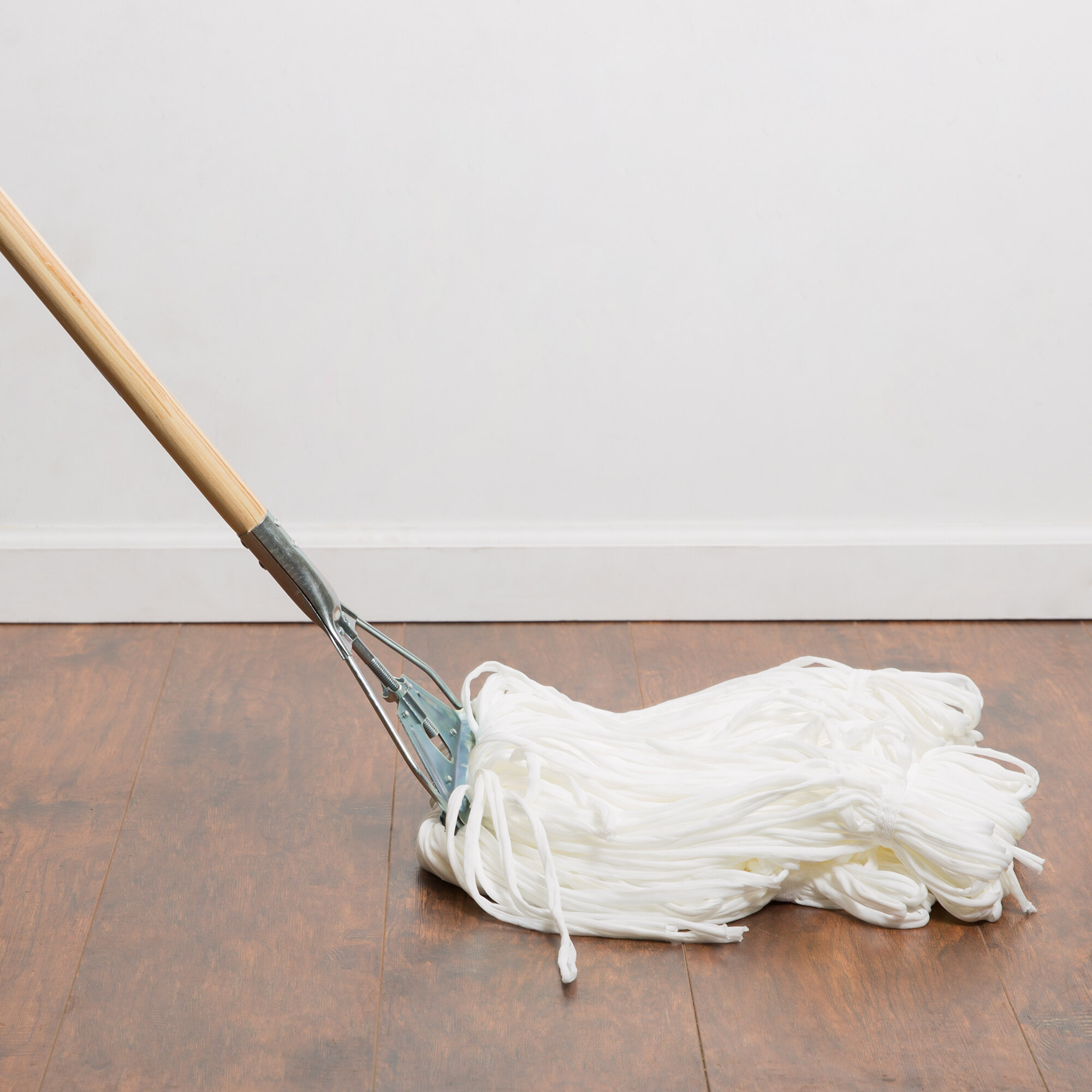 Carlisle 36932000 17 oz. Knitted Fleece Rough Surface Mop Head with 1" Band