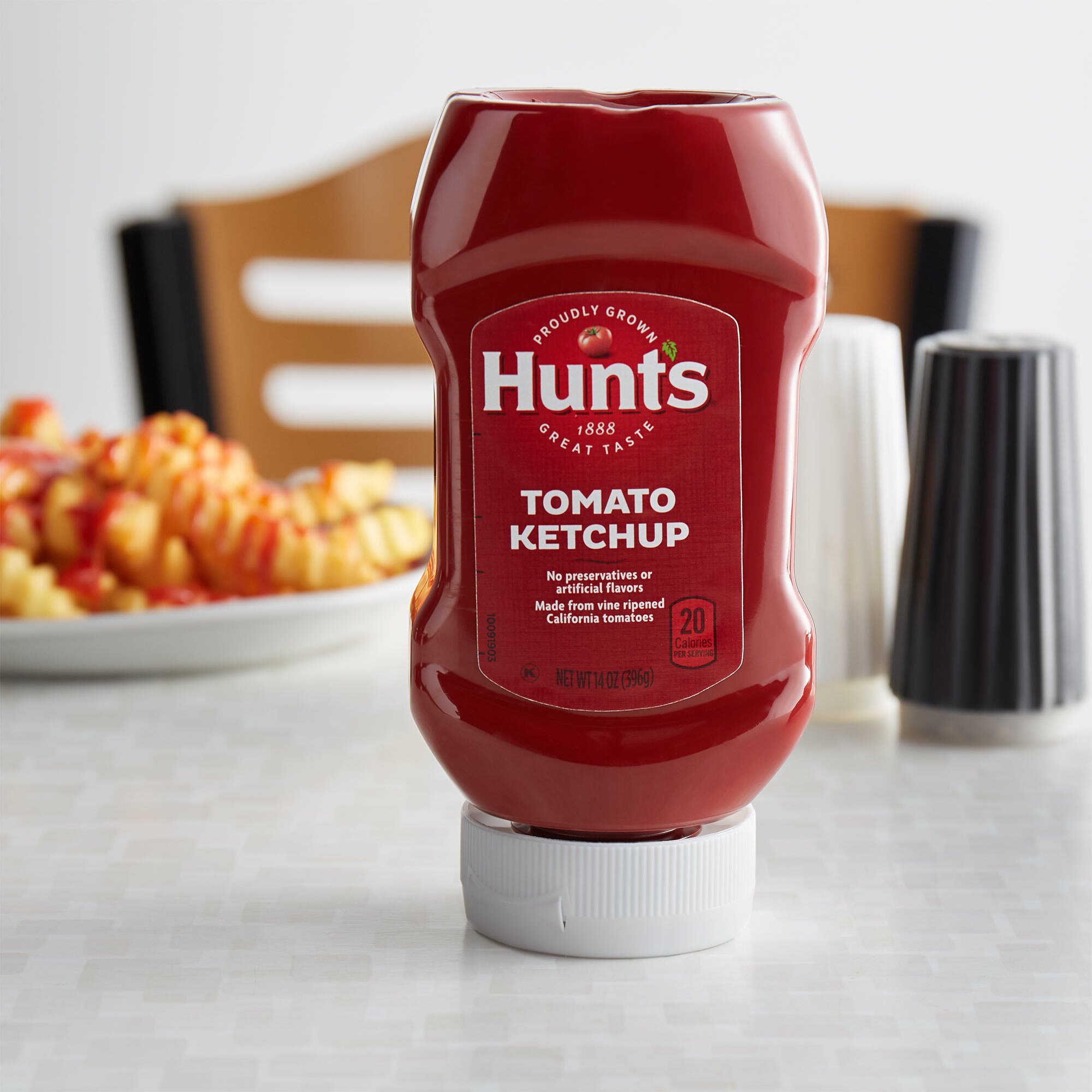 hunts-tomato-ketchup-in-14-oz-squeeze-bottles-12-case