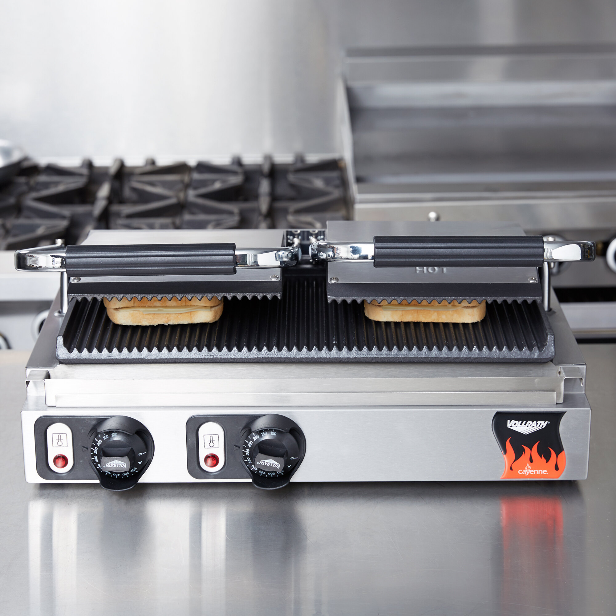Vollrath 40795 Dual Grooved Panini Grill 19" x 9 1/8"