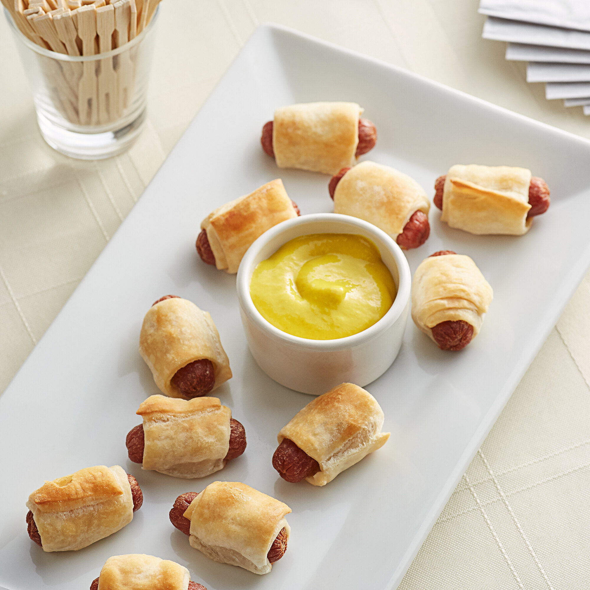 Les Chateaux de France 0.75 oz. Cocktail Franks in a Blanket 100/Case