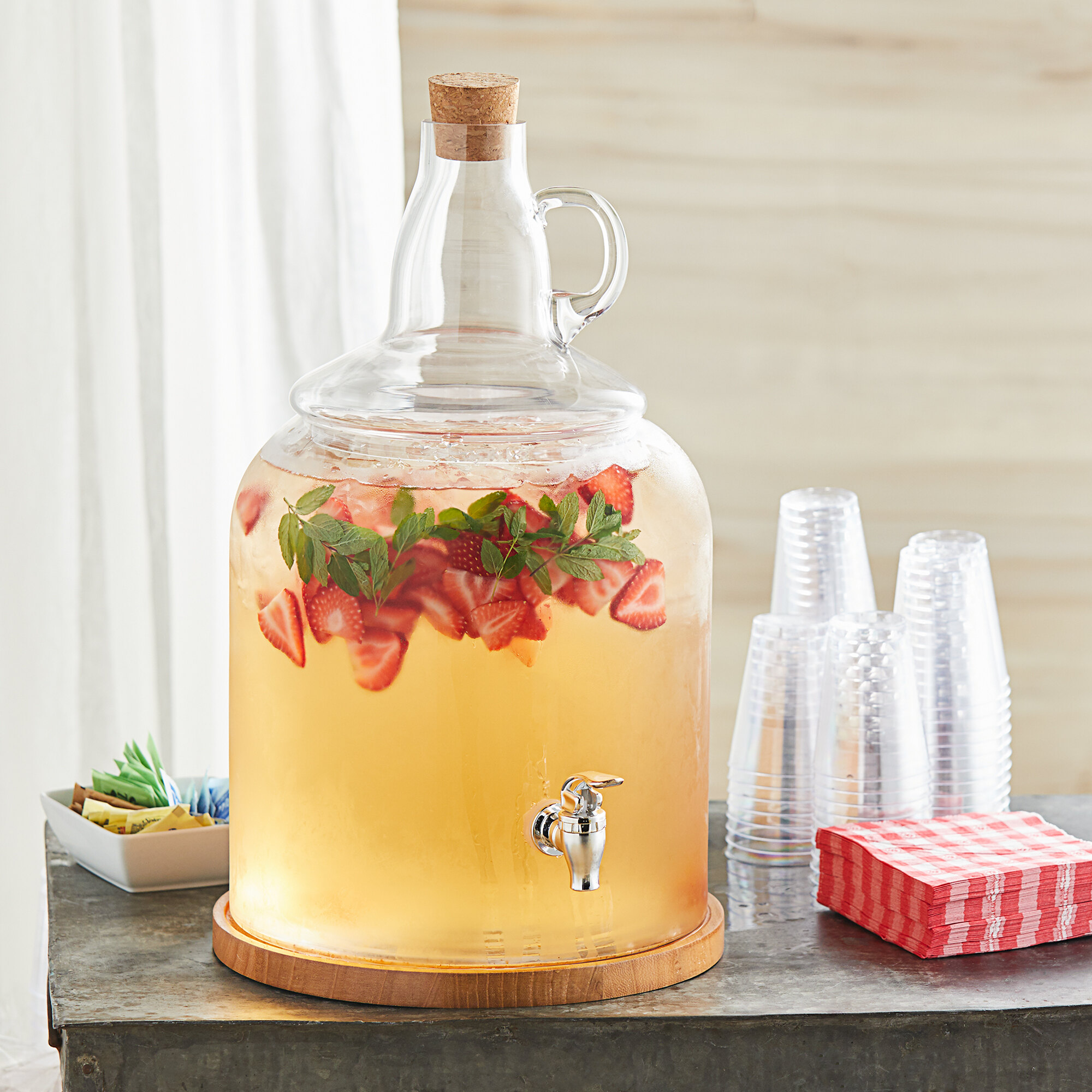 Acopa 4 Gallon Growler Glass Beverage Dispenser with Cork Lid