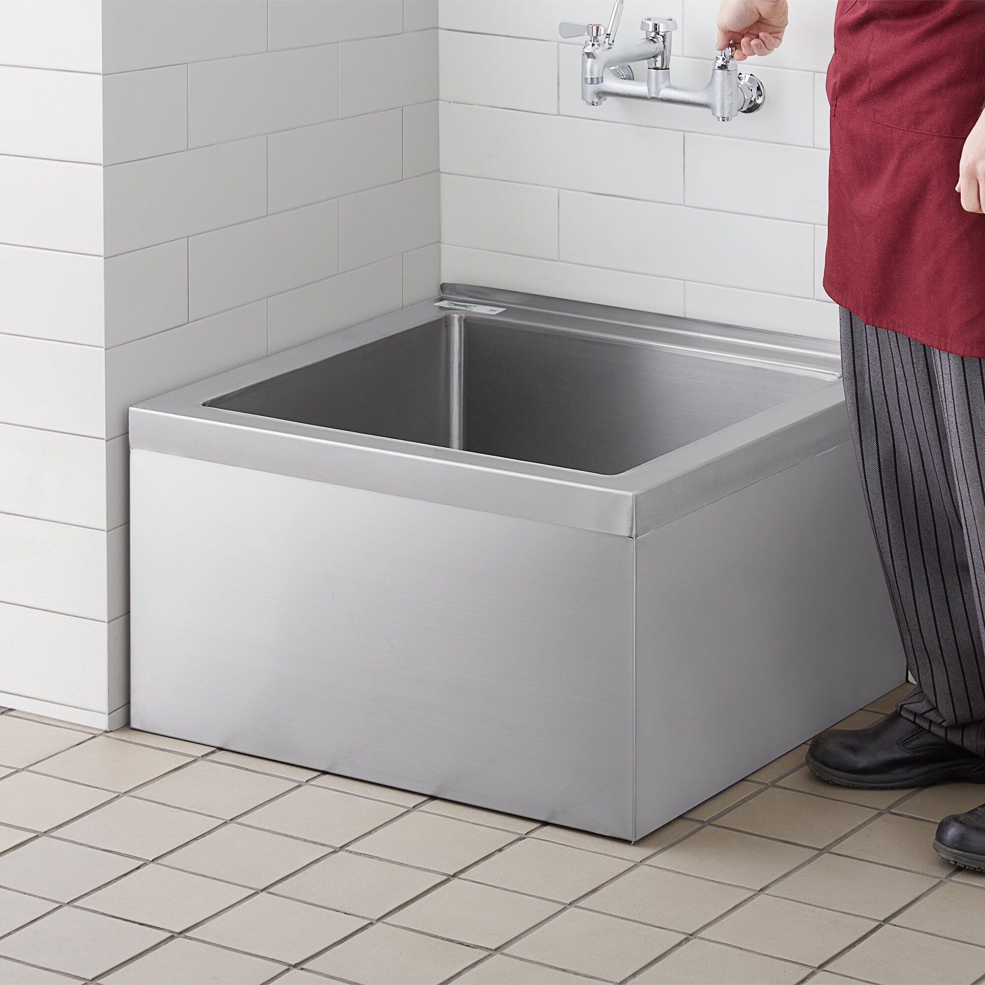 Regency 16-Gauge Stainless Steel One Compartment Floor Mop Sink - 24