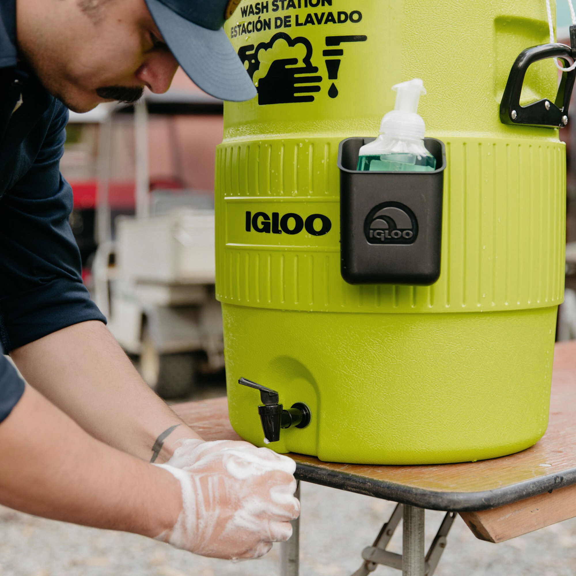 Igloo 42260 5 Gallon Neon Yellow Portable Handwash Station with Built