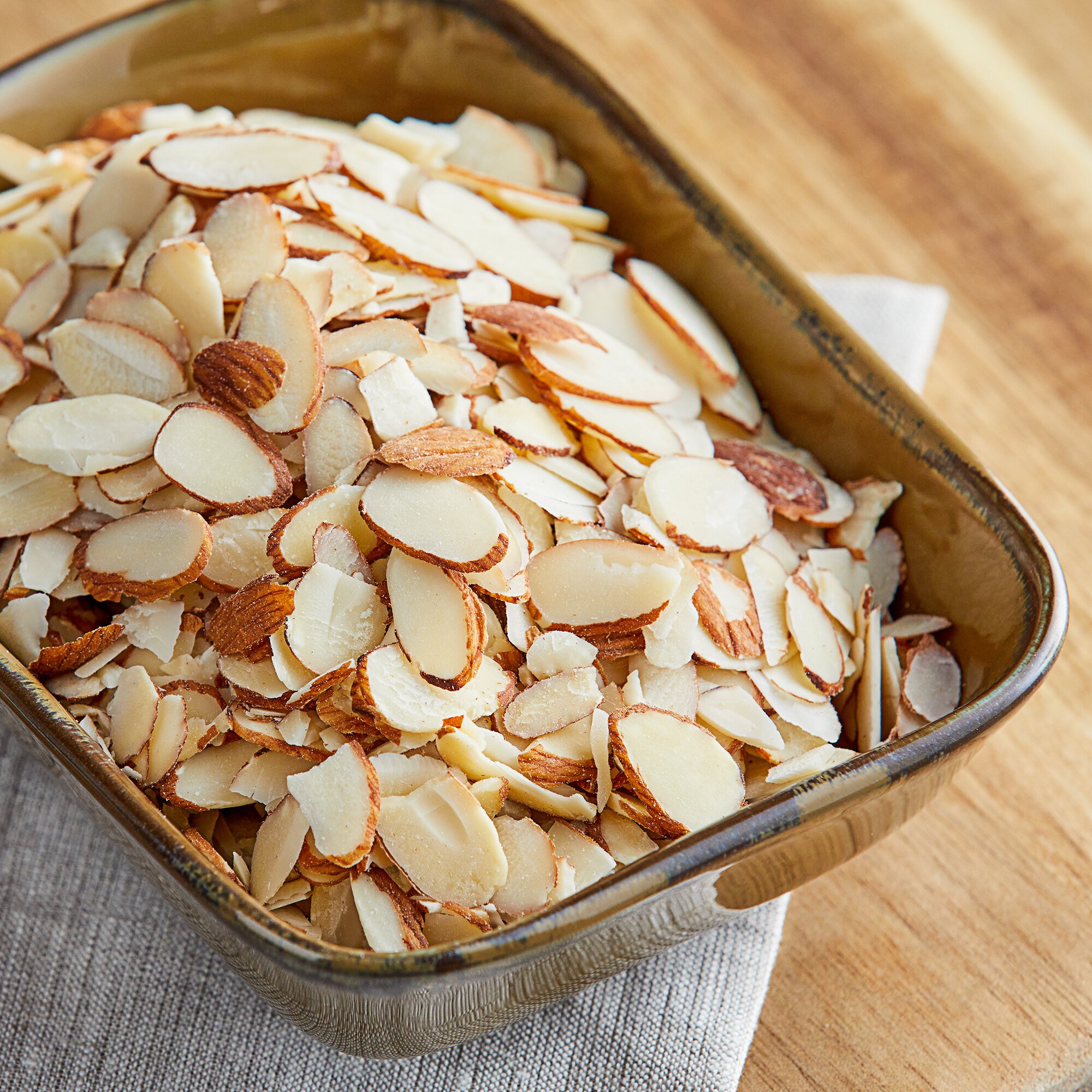 Raw Sliced Almonds 25 lb.