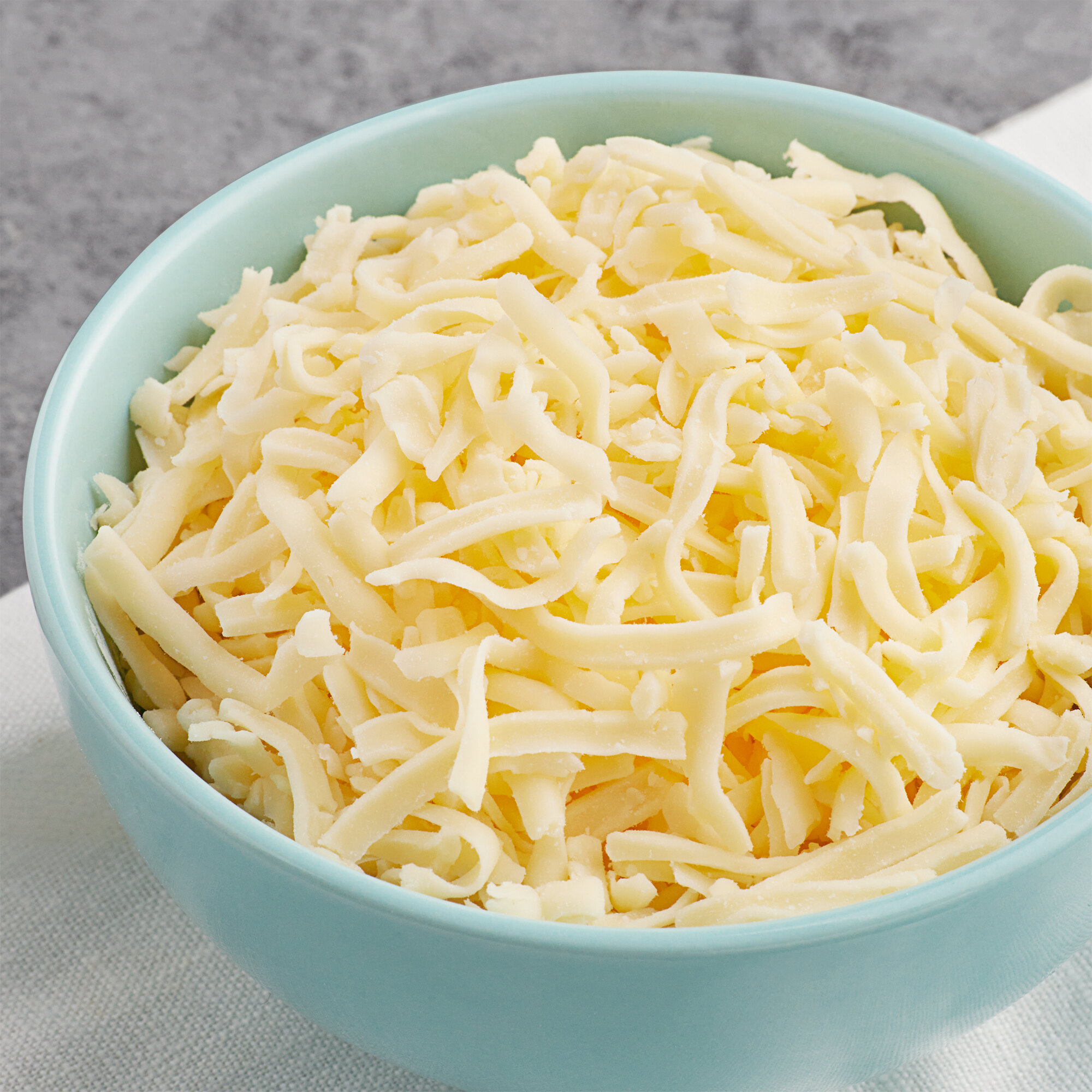 V&V Supremo Chihuahua Queso Cheese Shreds 5 lb. 4/Case