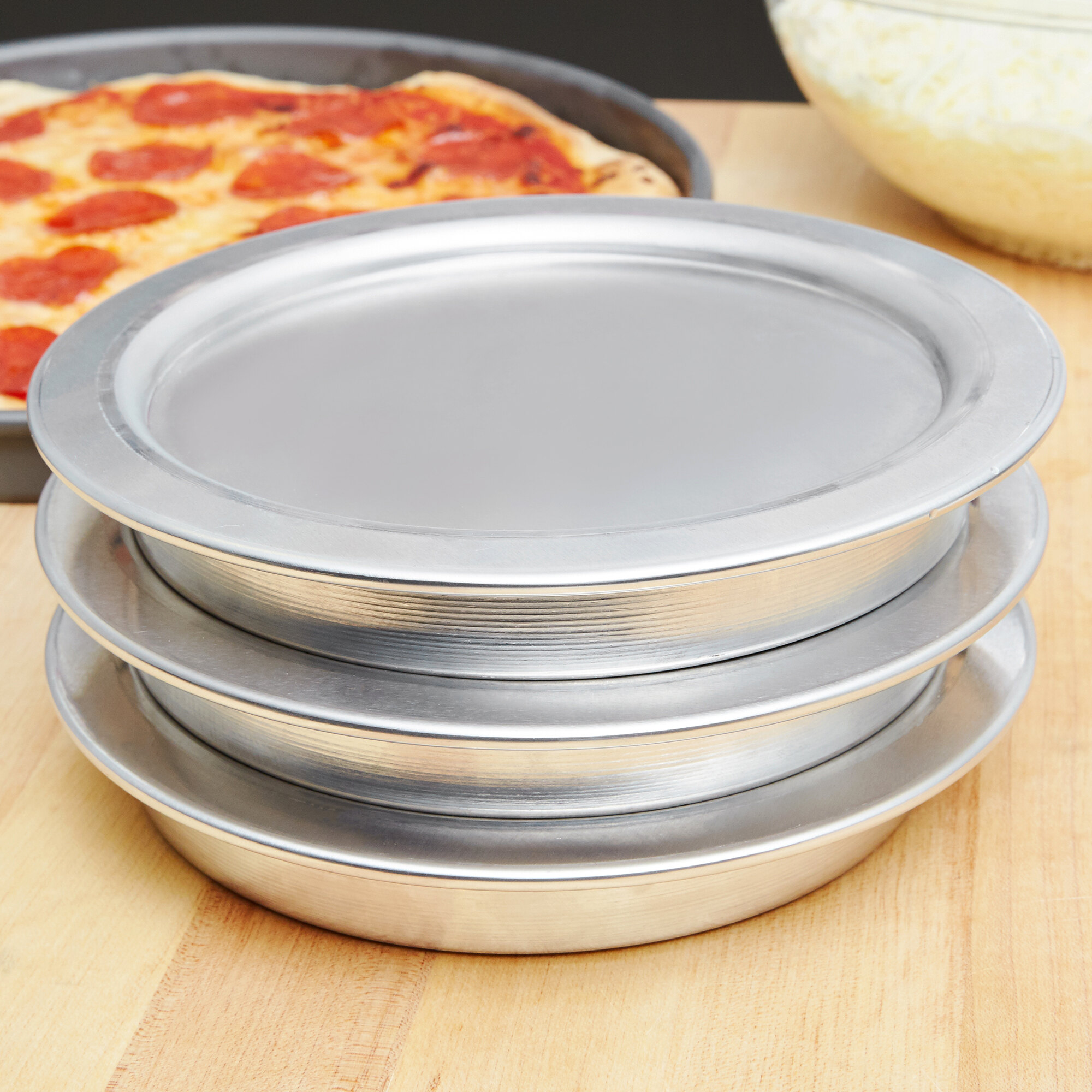 American Metalcraft 7006 7 1/2" x 1/4" Round Standard Weight Aluminum Pizza Pan Separator/Lid