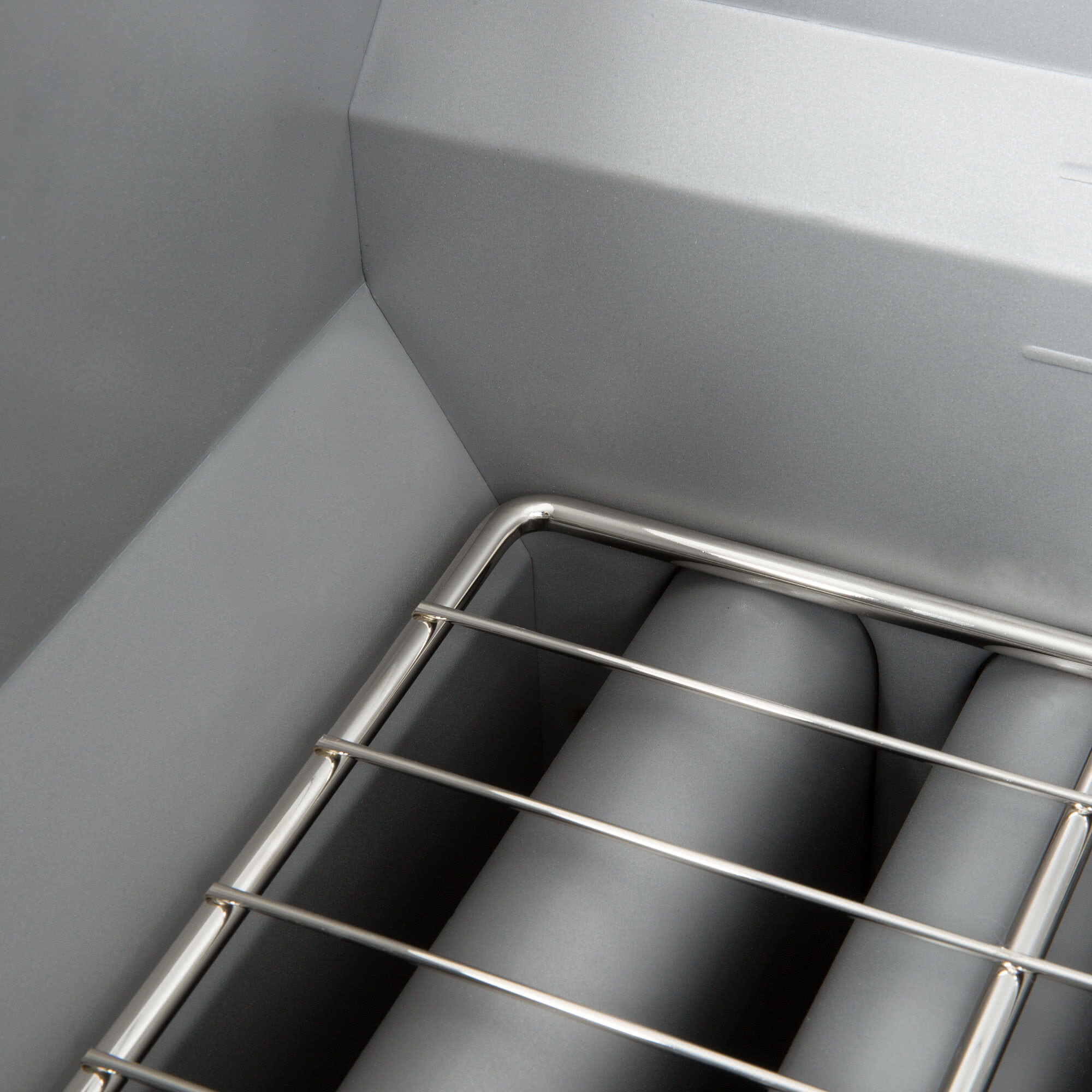 Avantco FF300 Liquid Propane 40 lb. Stainless Steel Floor Fryer