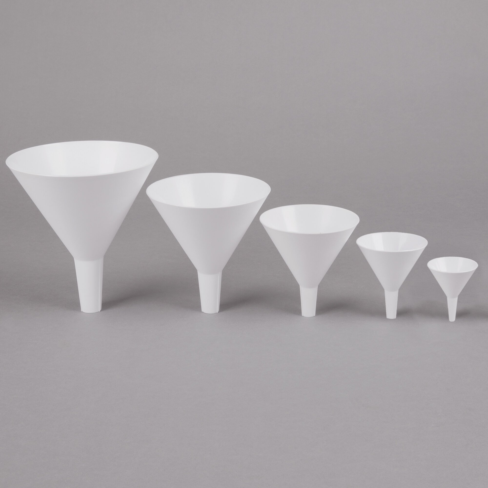 Plastic Funnels Tablecraft 5Piece Plastic Funnel Set (White)