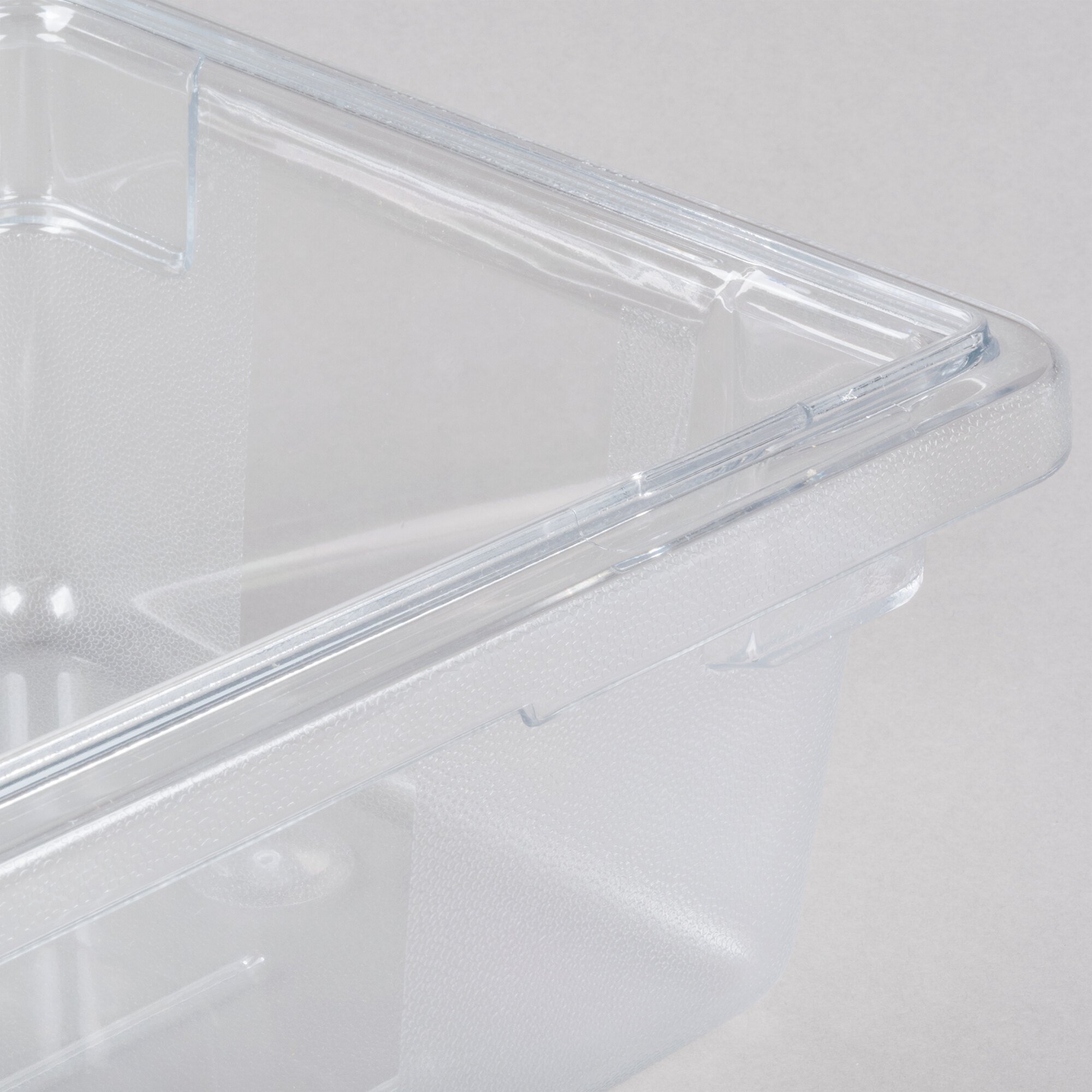 Rubbermaid FG330900CLR Clear Polycarbonate Food Storage Box 18" x 12