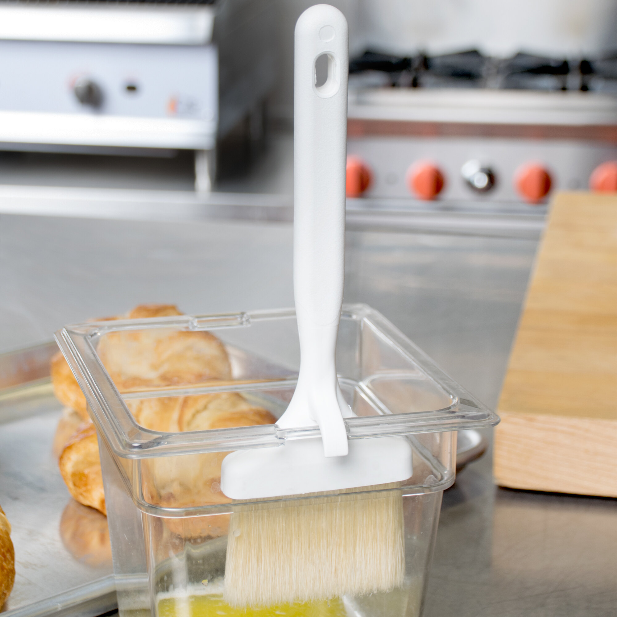 Carlisle 4037900 Sparta Spectrum 3"W Boar Bristle Pastry / Basting