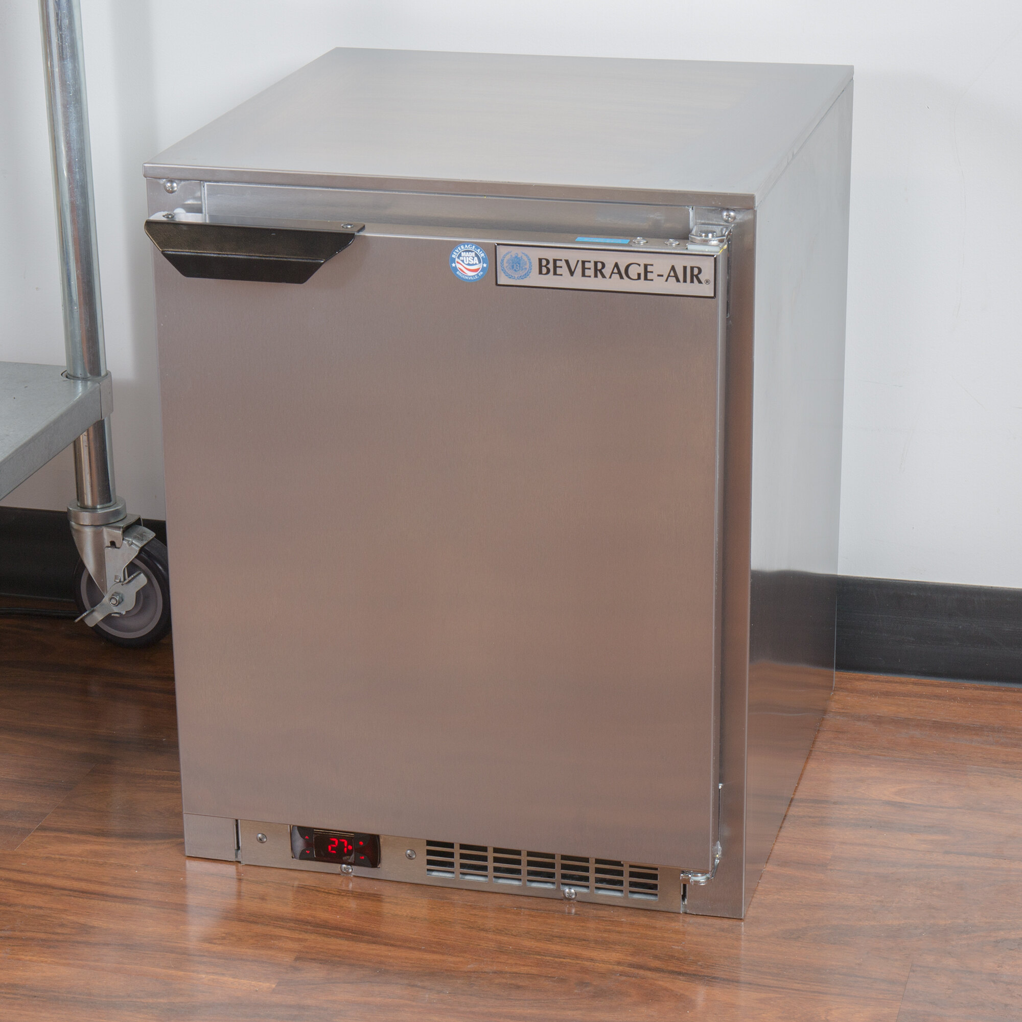 BeverageAir UCF20 20" Low Profile Undercounter Freezer