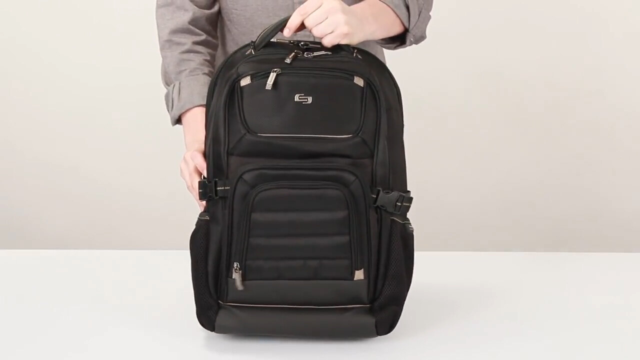 solo pro laptop backpack