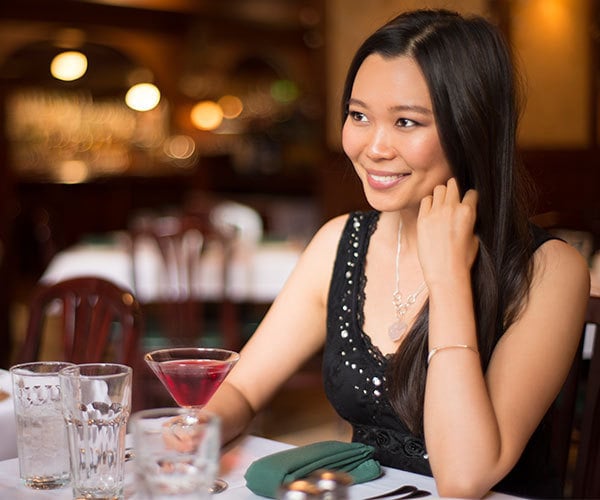 How to Host a Speed Dating Event Night at Your Restaurant