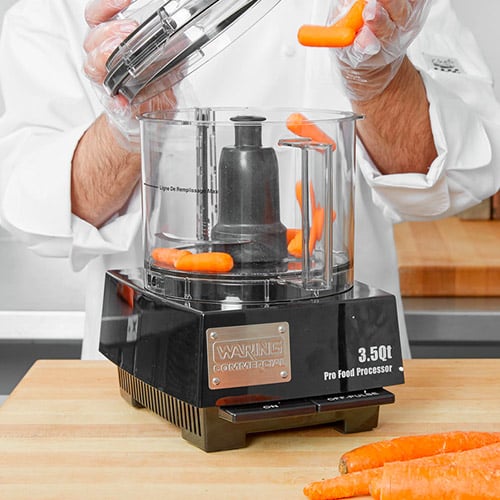 Food Processors vs. Blenders: What's the Difference?