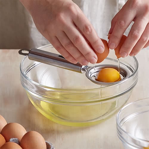 Separating Eggs with an Egg Separator Image