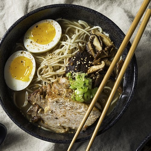 vs Ramen: Key Types, & Origins