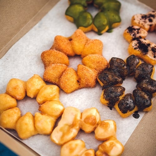 a box of mochi donuts