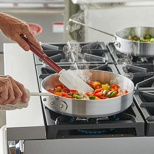 Saucepan vs Pot: What Are The Main Differences? - The Cookware Geek