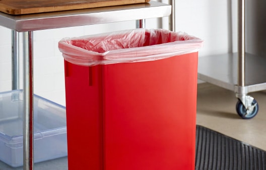 Restaurant Trash Cans Recycling Bins, What Size Should A Kitchen Trash Can Be Recycled