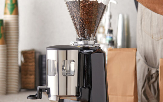 Commercial Coffee Machines for Cafés and Restaurants