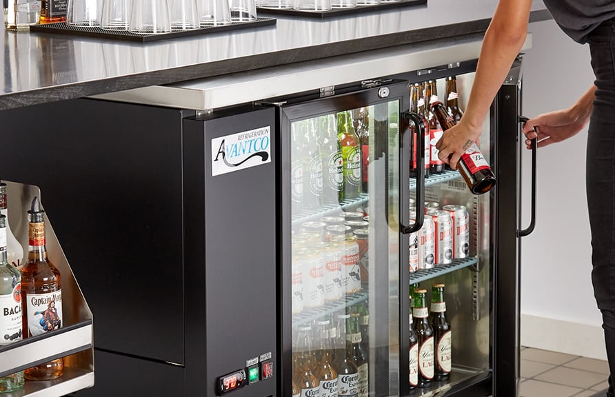 Glass Froster Fridge for Beer Mug in Cool Bar