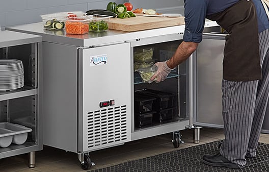 Commercial prep sales table refrigerator